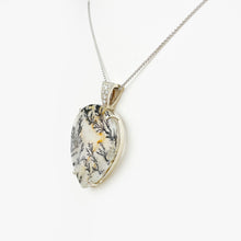 Load image into Gallery viewer, Dendritic Agate and Diamonds White Gold Pendant