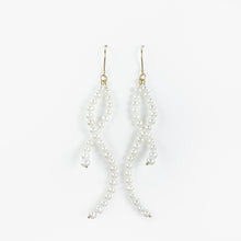 Load image into Gallery viewer, Freshwater Pearl Swirl Yellow Gold Earrings