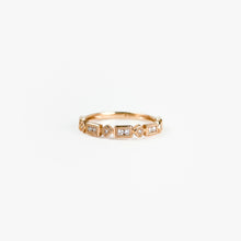 Load image into Gallery viewer, Geometric Diamond Rose Gold Ring