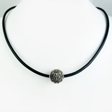 Load image into Gallery viewer, Black Tahitian Carved King Pearl Pendant
