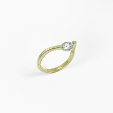 Load image into Gallery viewer, White Sapphire Yellow Gold Ring