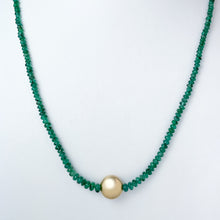 Load image into Gallery viewer, Emerald and Yellow Gold Bead Necklace