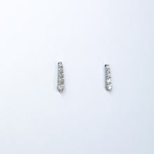 Load image into Gallery viewer, Graduated Diamond White Gold Stud Earrings