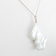 Load image into Gallery viewer, Pearl and Diamond Rose Gold Pendant