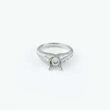 Load image into Gallery viewer, Vintage Diamond White Gold Semi Mount Ring