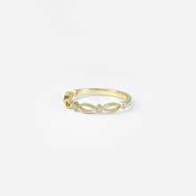 Load image into Gallery viewer, Diamond Yellow Gold Ring