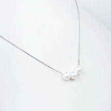 Load image into Gallery viewer, Pearl White Gold Necklace