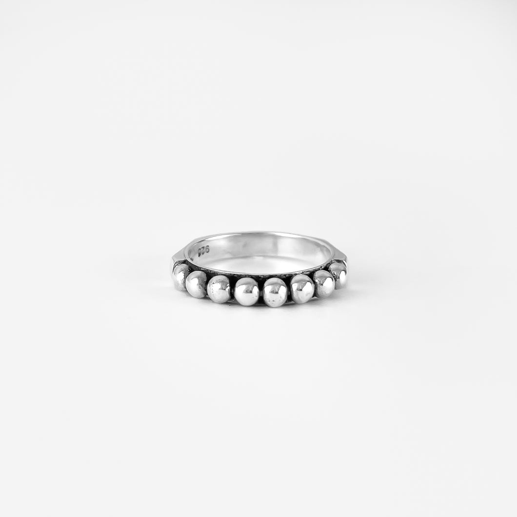 Beaded Tapered Edge Silver Ring