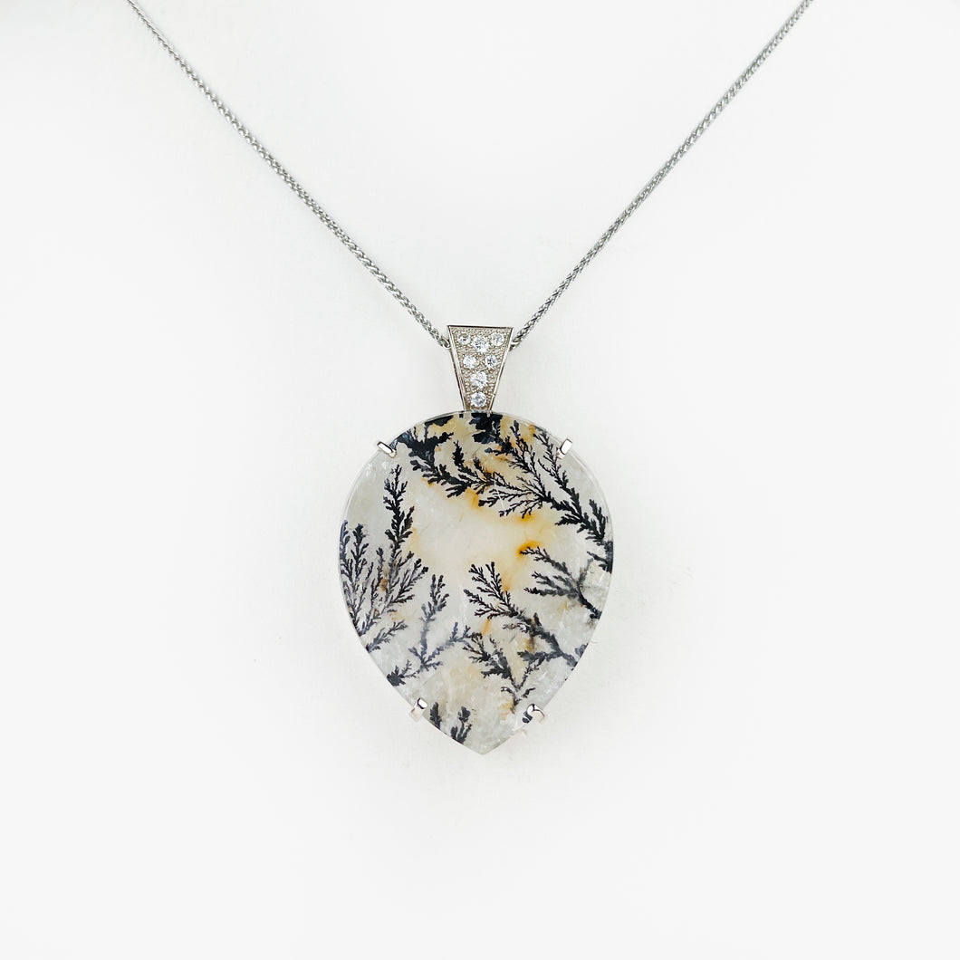 Dendritic Agate and Diamonds White Gold Pendant
