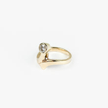 Load image into Gallery viewer, Round Natural Diamond Yellow Gold Ring
