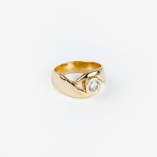 Load image into Gallery viewer, Diamond Yellow Gold Ring
