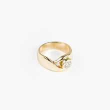 Load image into Gallery viewer, Diamond Yellow Gold Ring
