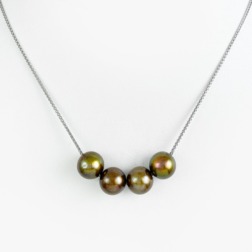 Brown Pearl White Gold Necklace