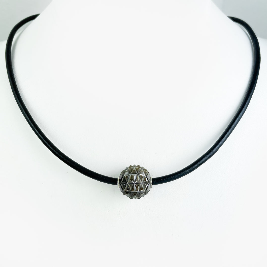 Black Tahitian Carved King Pearl Necklace