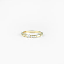 Load image into Gallery viewer, Graduated Diamond Yellow Gold Ring
