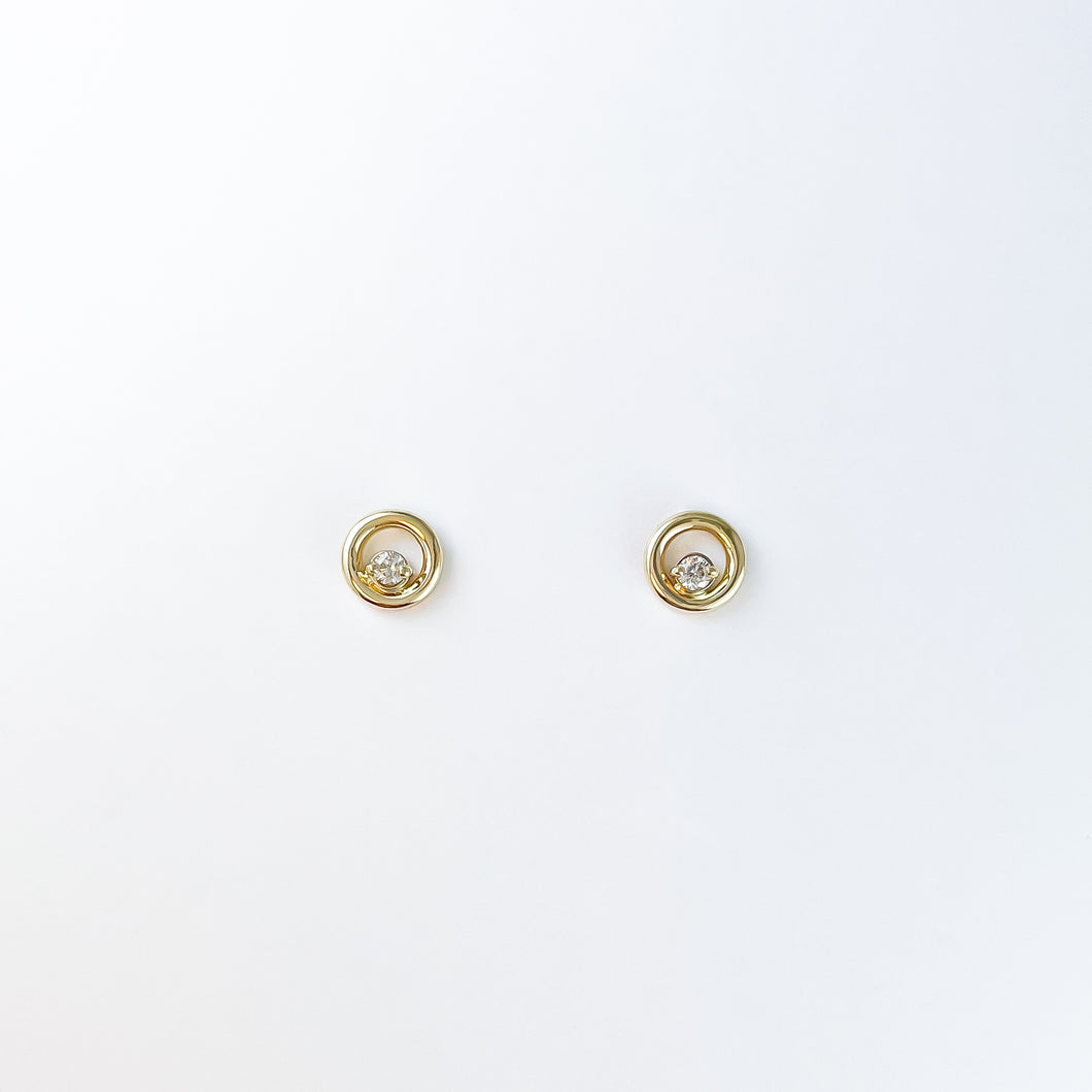 Diamond Circle Yellow Gold Stud Earrings