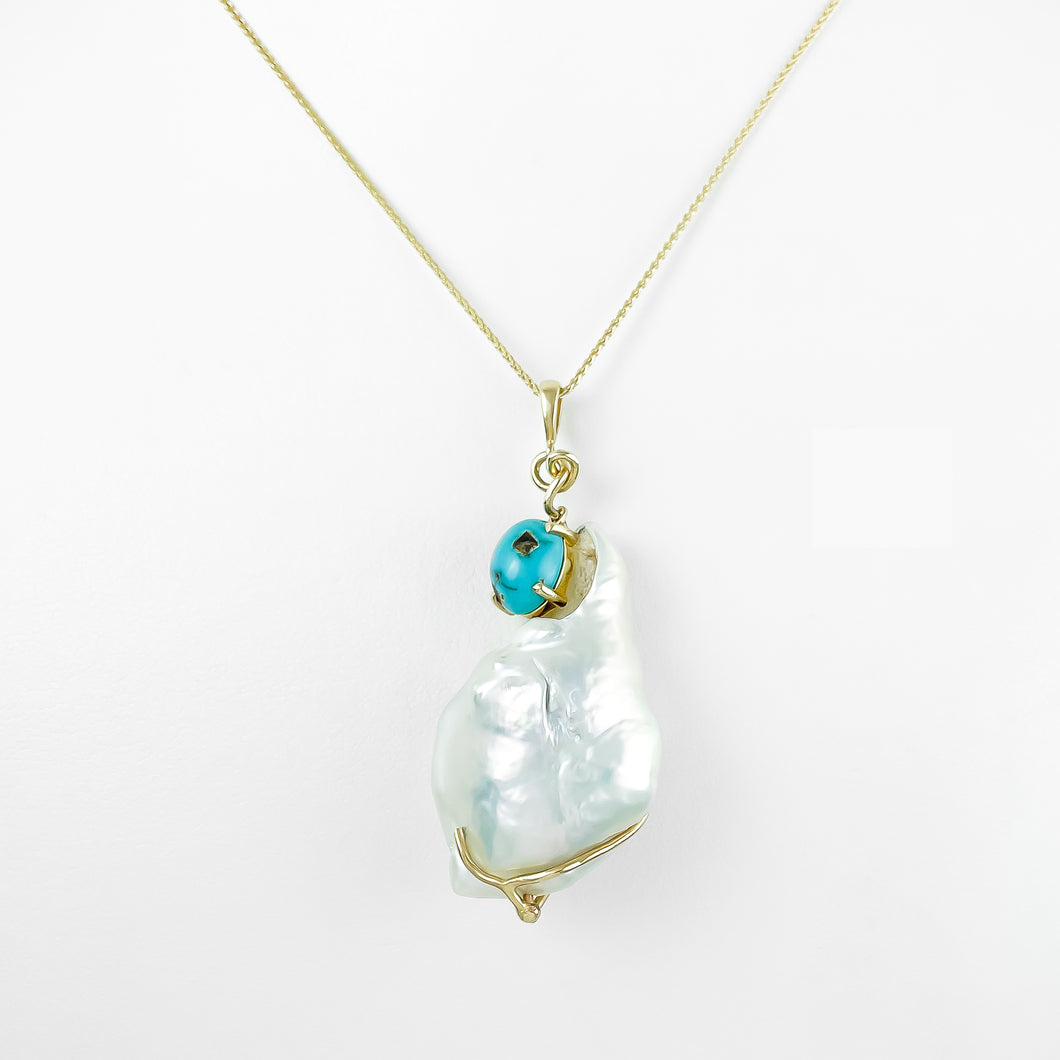 Pearl and Turquoise Yellow Gold Pendant