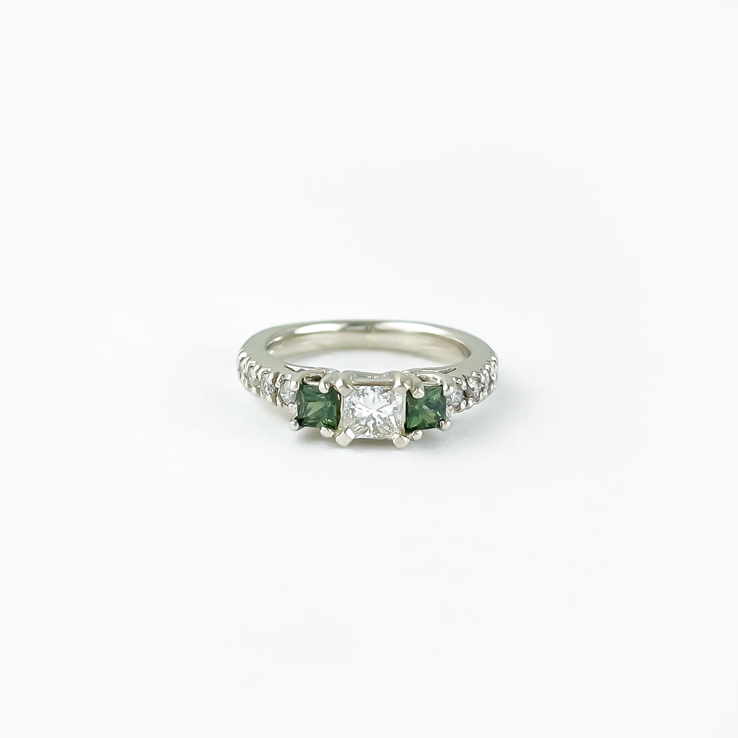 Diamond and Green Sapphire White Gold Ring