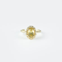 Load image into Gallery viewer, Oval Yellow Beryl Yellow Gold Ring
