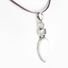 Load image into Gallery viewer, Rose Quartz and Aragonite Silver Necklace

