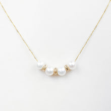 Load image into Gallery viewer, Pearl Yellow Gold Necklace
