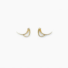 Load image into Gallery viewer, Tom Kruskal Yellow Gold Stud Earrings
